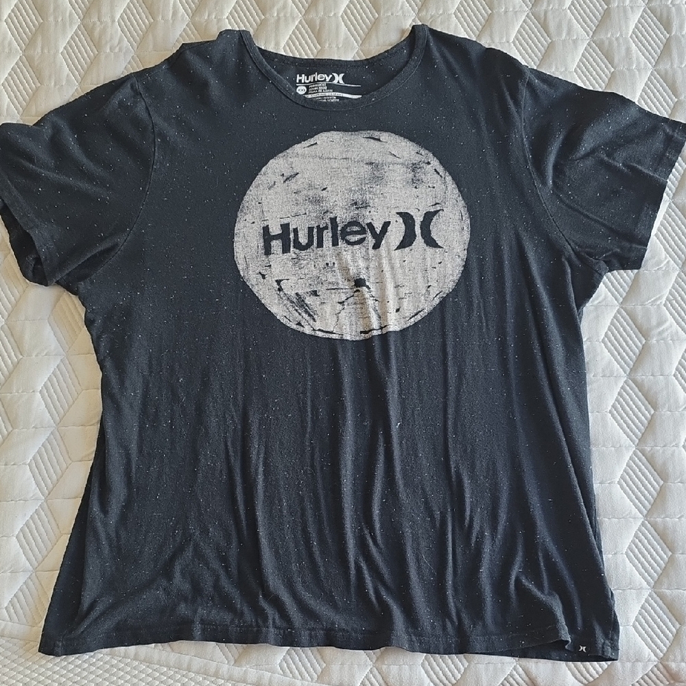 Hurley Black and White Logo Tee (XXL)
